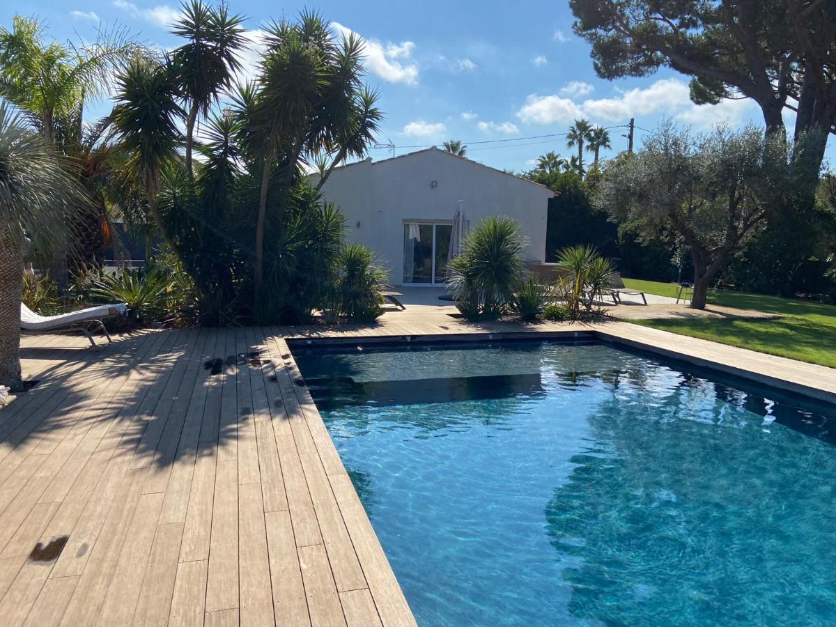 Le Mas De La Dame Saint Tropez Exteriér fotografie